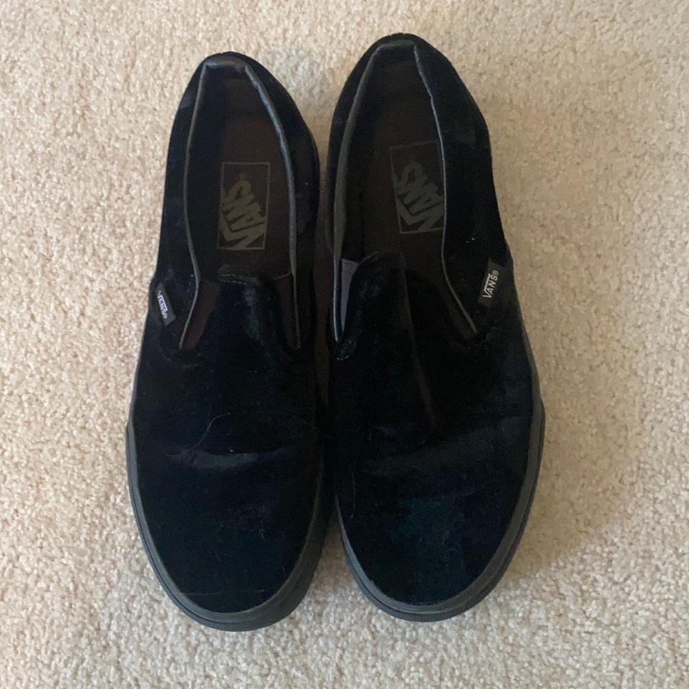 Black velvet Vans slip-on. Size 8 women’s